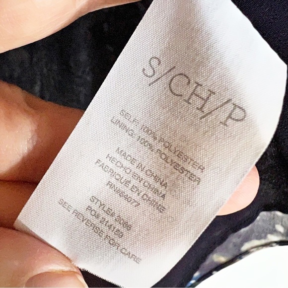 Cabi Starry Night Art to Wear Ruffle Button Business Casual Blouse - Picture 5 of 5